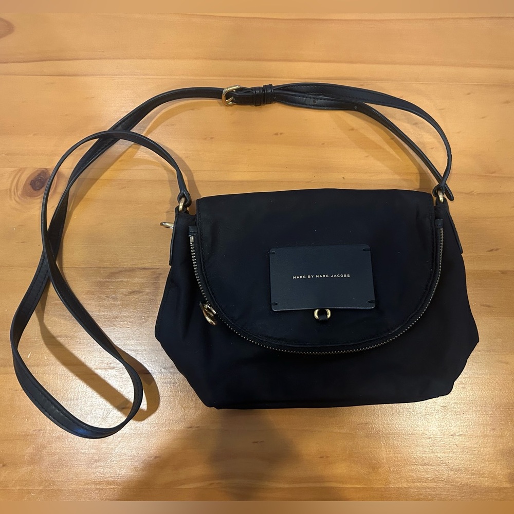 Marc by Marc Jacobs Crossbody Bag Black Nylon Gold hardware